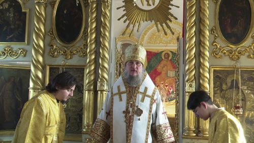 155 лет истории: в Биляр-Озере освятили уникальный храм