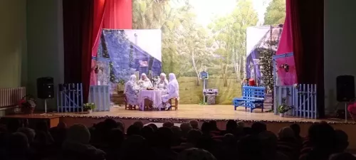 Степноозерский татарский народный театр покоряет Самарскую область: аншлаг и восторженные отзывы