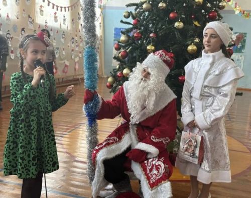 «Татарская ёлка» в Нурлате подарила детям праздник языка и традиций