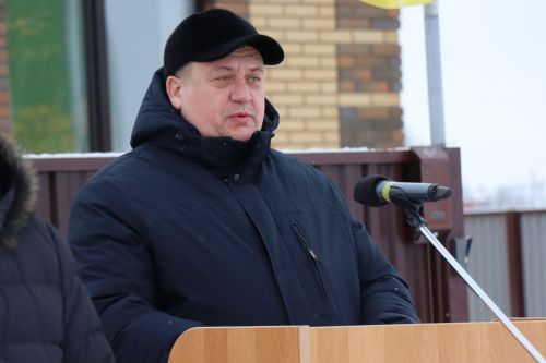 В Нурлате нефтяникам вручили ключи от коттеджей