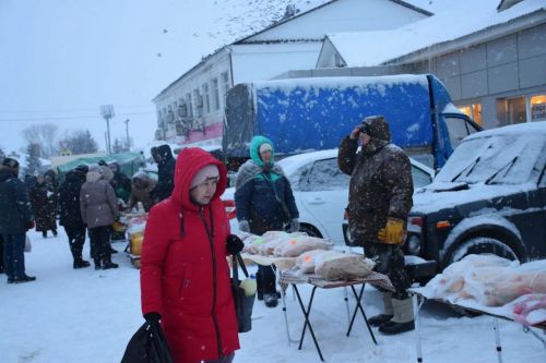 Нурлат окунулся в предновогоднюю суету благодаря праздничной ярмарке