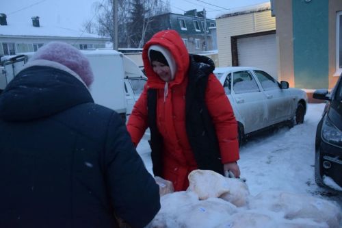 Нурлат окунулся в предновогоднюю суету благодаря праздничной ярмарке