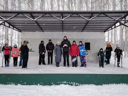 В Нурлате юным спортсменам вручили значки ГТО