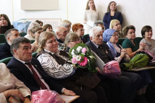 Дамир Ишкинеев расширенную планерку провел во Дворце культуры