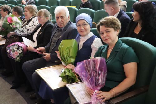 Дамир Ишкинеев расширенную планерку провел во Дворце культуры
