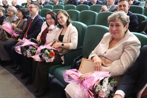 Дамир Ишкинеев расширенную планерку провел во Дворце культуры