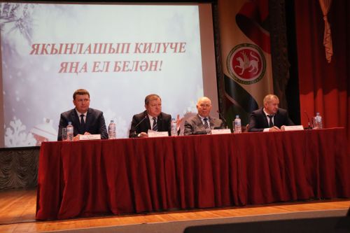 Дамир Ишкинеев расширенную планерку провел во Дворце культуры