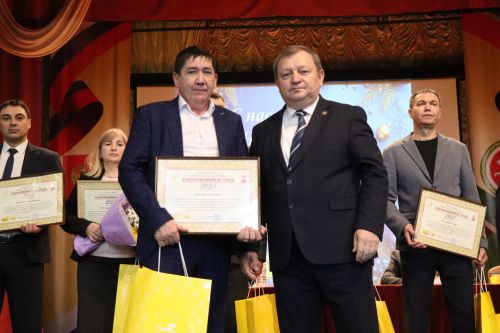 Дамир Ишкинеев расширенную планерку провел во Дворце культуры