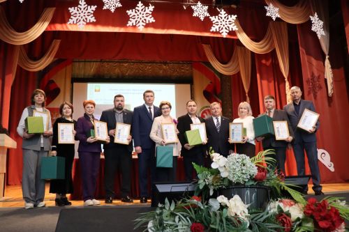 Дамир Ишкинеев расширенную планерку провел во Дворце культуры