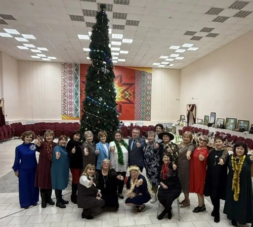 Волшебство новогодних традиций: серебряные волонтёры Нурлата встретили праздник вместе