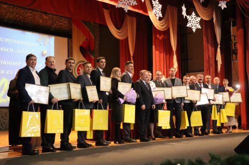 Дамир Ишкинеев расширенную планерку провел во Дворце культуры