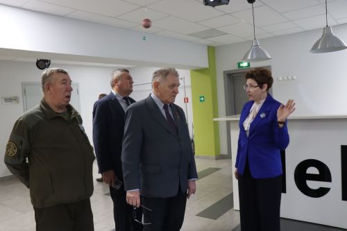В День неизвестного солдата в Нурлате прошел урок мужества «Герои без звезд из Татарстана» (+фоторепортаж)