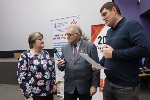В День неизвестного солдата в Нурлате прошел урок мужества «Герои без звезд из Татарстана» (+фоторепортаж)