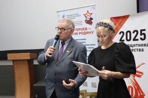 В День неизвестного солдата в Нурлате прошел урок мужества «Герои без звезд из Татарстана» (+фоторепортаж)