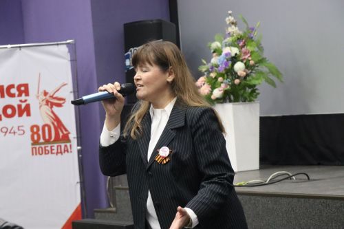 В День неизвестного солдата в Нурлате прошел урок мужества «Герои без звезд из Татарстана» (+фоторепортаж)
