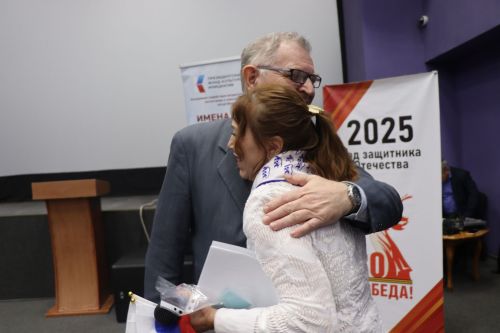 В День неизвестного солдата в Нурлате прошел урок мужества «Герои без звезд из Татарстана» (+фоторепортаж)