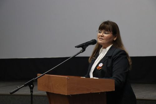 В День неизвестного солдата в Нурлате прошел урок мужества «Герои без звезд из Татарстана» (+фоторепортаж)
