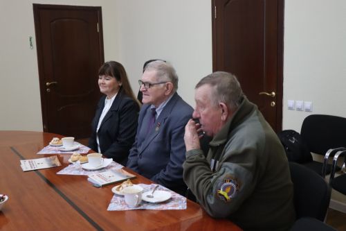 В День неизвестного солдата в Нурлате прошел урок мужества «Герои без звезд из Татарстана» (+фоторепортаж)