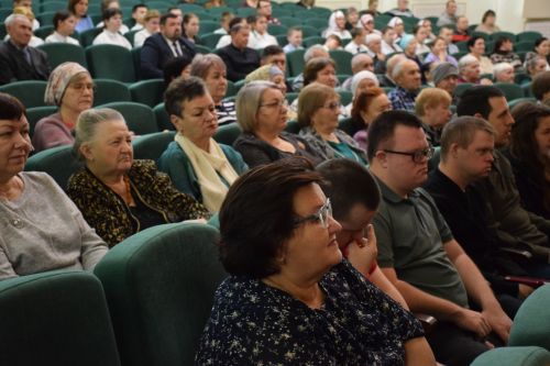 В Нурлате прошел торжественный концерт, посвященный Международному дню инвалидов (+фоторепортаж)