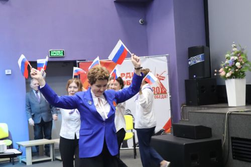 В День неизвестного солдата в Нурлате прошел урок мужества «Герои без звезд из Татарстана» (+фоторепортаж)