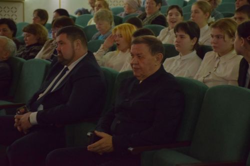 В Нурлате прошел торжественный концерт, посвященный Международному дню инвалидов (+фоторепортаж)