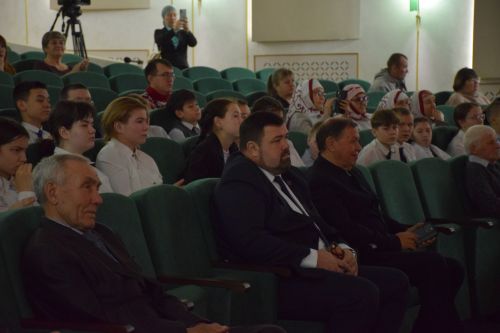 В Нурлате прошел торжественный концерт, посвященный Международному дню инвалидов (+фоторепортаж)
