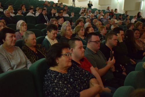 В Нурлате прошел торжественный концерт, посвященный Международному дню инвалидов (+фоторепортаж)