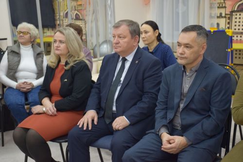 Подопечные группы дневного пребывания «Гармонии» провели мастер-класс по изготовлению пиццы