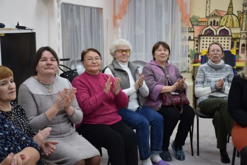 Подопечные группы дневного пребывания «Гармонии» провели мастер-класс по изготовлению пиццы