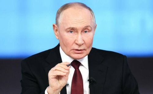 Прямая линия с Путиным 19 декабря: как задать вопрос через чат-бот и телефон