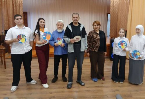 От сердца к сердцу: школьники Нурлата подарили праздник одиноким людям