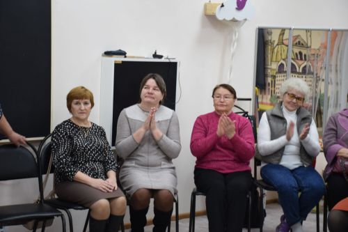 Подопечные группы дневного пребывания «Гармонии» провели мастер-класс по изготовлению пиццы