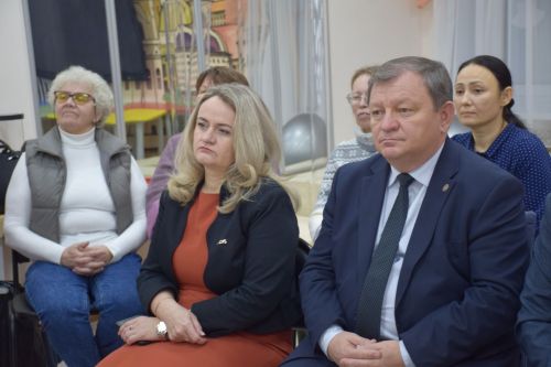 Подопечные группы дневного пребывания «Гармонии» провели мастер-класс по изготовлению пиццы
