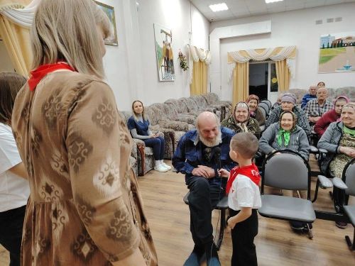 Дети «Движения Первых» подарили праздник сердца Нурлатскому дому-интернату