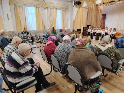 Дети «Движения Первых» подарили праздник сердца Нурлатскому дому-интернату