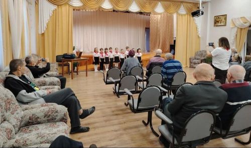 Дети «Движения Первых» подарили праздник сердца Нурлатскому дому-интернату