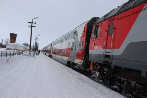 В состав двухэтажного поезда №391/392 Челябинск-Москва включили прицепной одноэтажный вагон