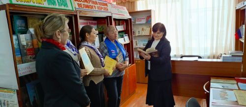 В День памяти Александра Сергеевича Пушкина нурлатские единороссы побывали в литературной гостиной