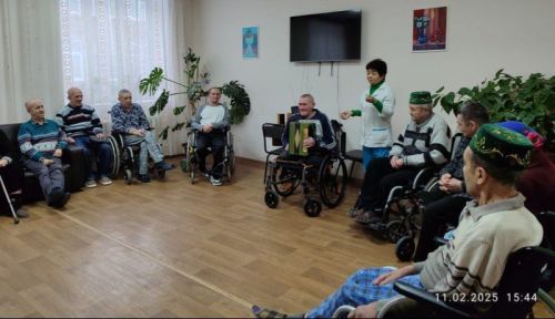 Музыкальная терапия для пожилых в Нурлатском доме-интернате: энергия, творчество и укрепление душевных сил