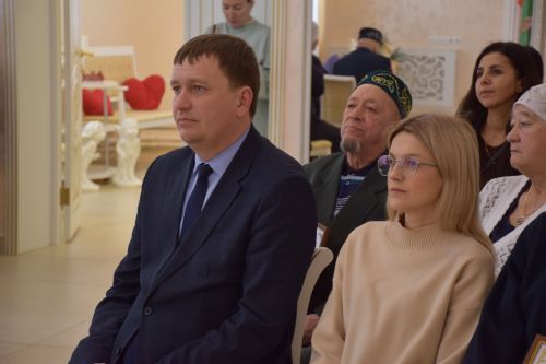 Юбилей свадьбы: торжество в Нурлатском Дворце бракосочетаний (фоторепортаж)