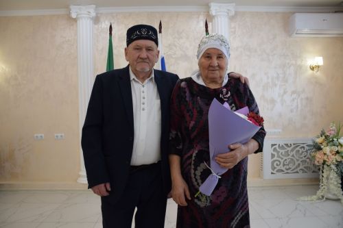 Юбилей свадьбы: торжество в Нурлатском Дворце бракосочетаний (фоторепортаж)