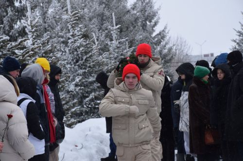 В Нурлате прошел митинг в честь 36-й годовщины вывода советских войск из Афганистана (фоторепортаж)