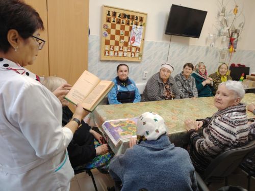 119-летие Мусы Джалиля: память о герое и поэте в Нурлатском доме престарелых