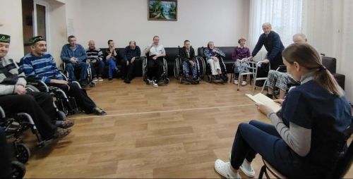 119-летие Мусы Джалиля: память о герое и поэте в Нурлатском доме престарелых