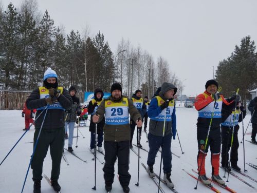 Нурлатские ветераны СВО показали бойцовский дух на Чемпионате Татарстана по лыжным гонкам