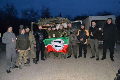 Нурлатцы продолжают гуманитарную миссию: с очередной поездки в зону СВО с гумпомощью вернулись представители фонда «Все для победы Нурлат»