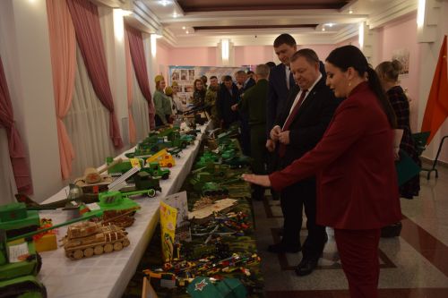 Нурлатцы открыли Год защитника Отечества (фоторепортаж)