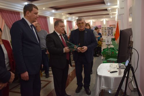Нурлатцы открыли Год защитника Отечества (фоторепортаж)