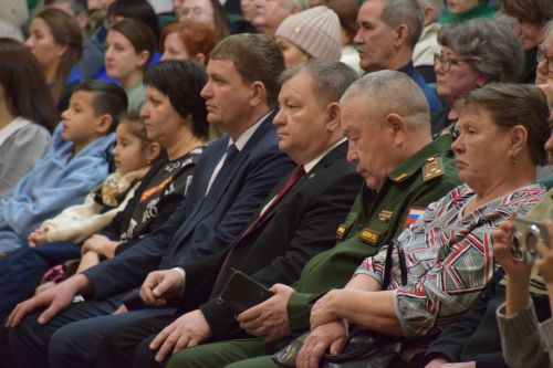 Нурлатцы открыли Год защитника Отечества (фоторепортаж)