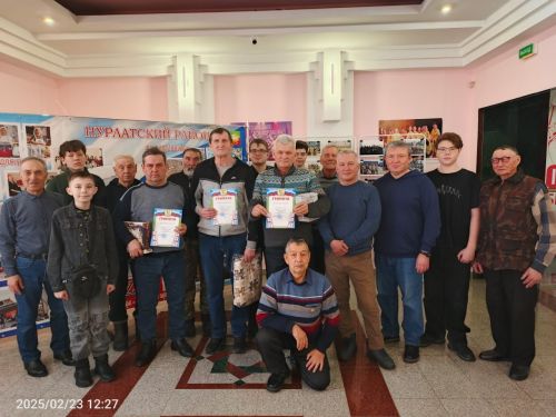 В Нурлате прошли шахматные и шашечные турниры ко Дню защитника Отечества